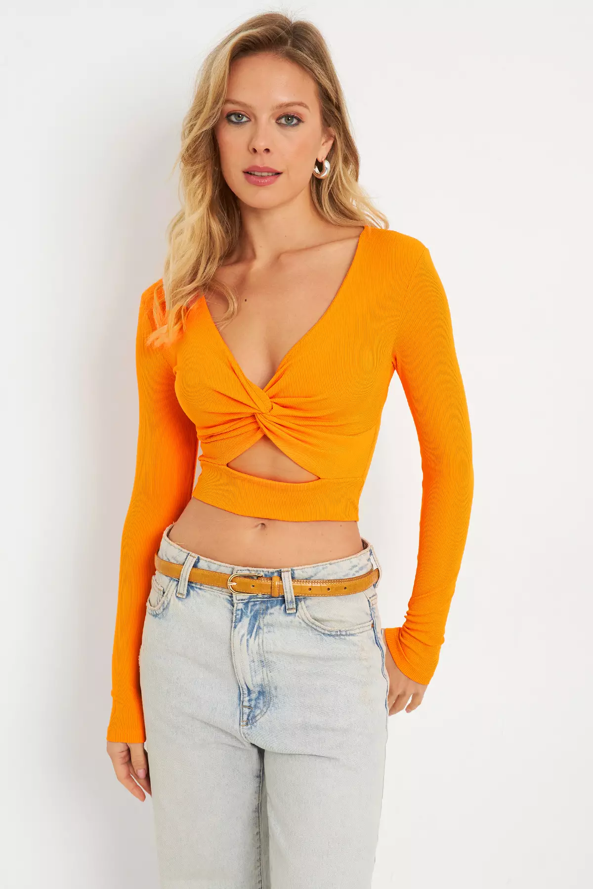 Front Knot Crop Blouse