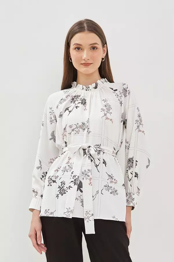 Minimal Magnolia Floral Blouse - Light Beige