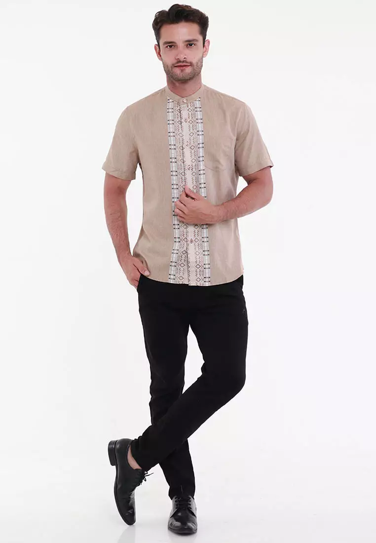 MAGINOT RUMI BROWN Koko Slim Fit Lengan Pendek