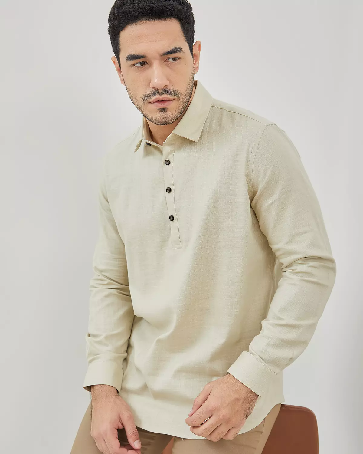 MEN'S CREAM HALF-PLACKET LONG-SLEEVED REGULAR SHIRT