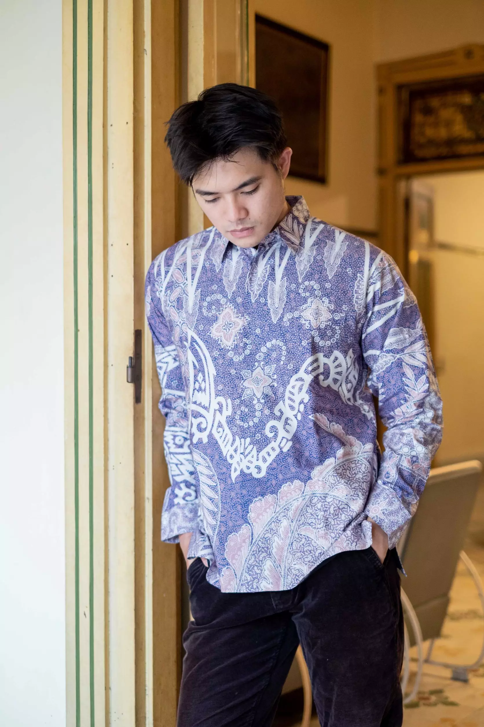 Kemeja Bhadrika Lengan Panjang Reguler