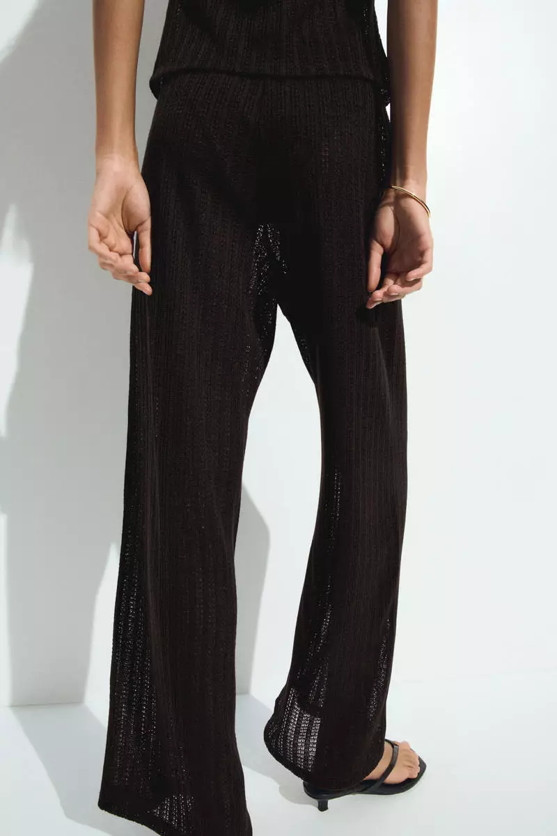 Knitted drawstring trousers