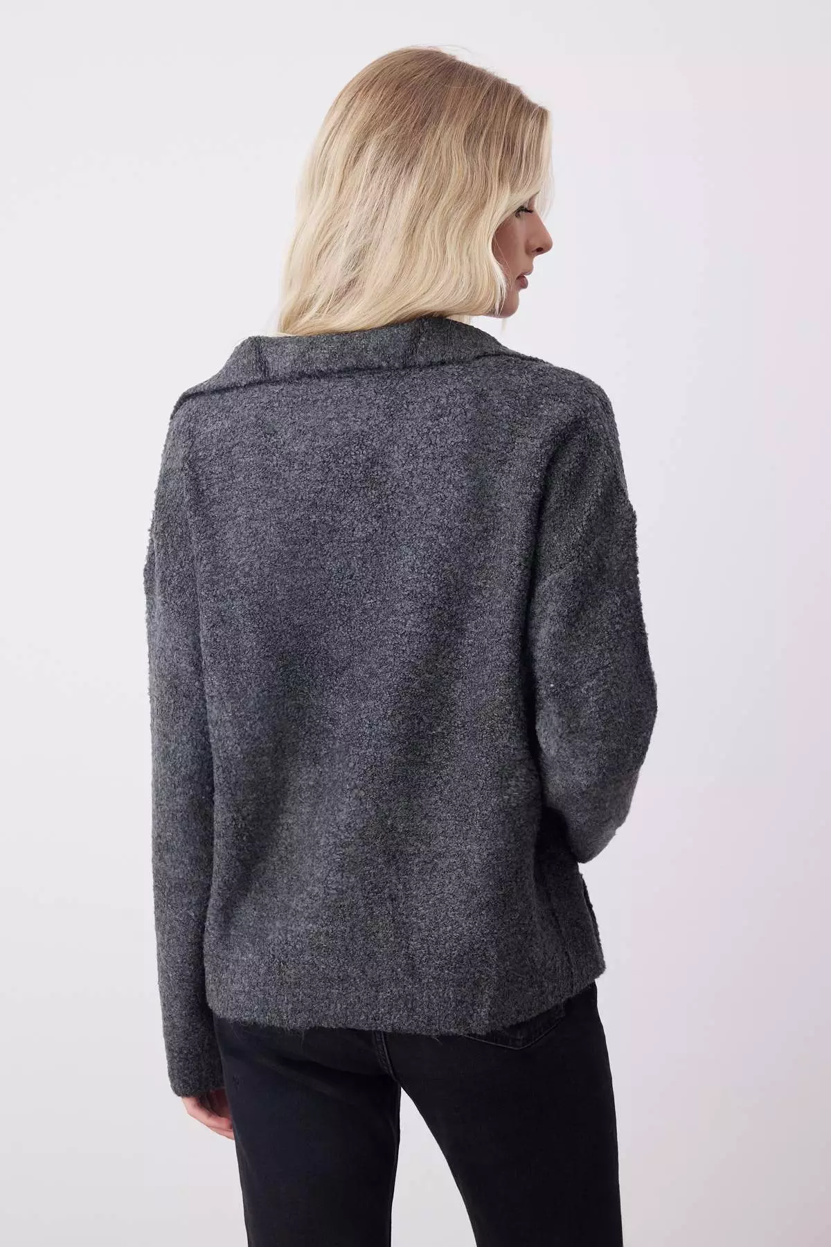 Anthracite Soft Texture V-Neck Wide Pattern Knitwear Sweater