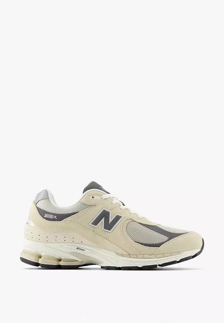 Discount on New Balance  shoes - SKU: New Balance 2002 Unisex Sneakers Shoes - Beige