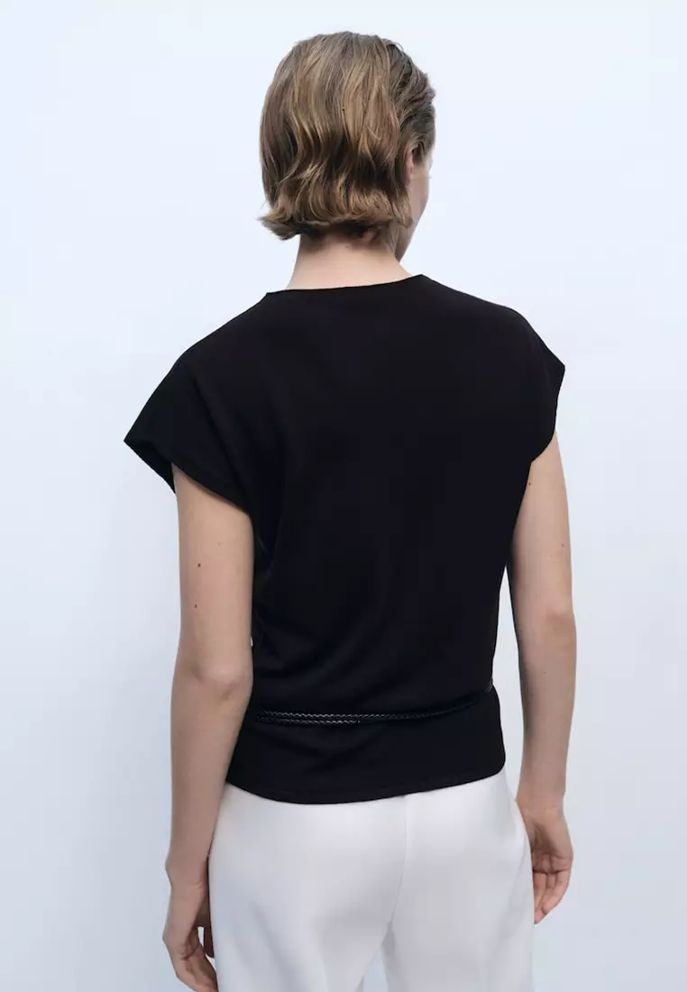 Sleeveless Fine Knit Sweater