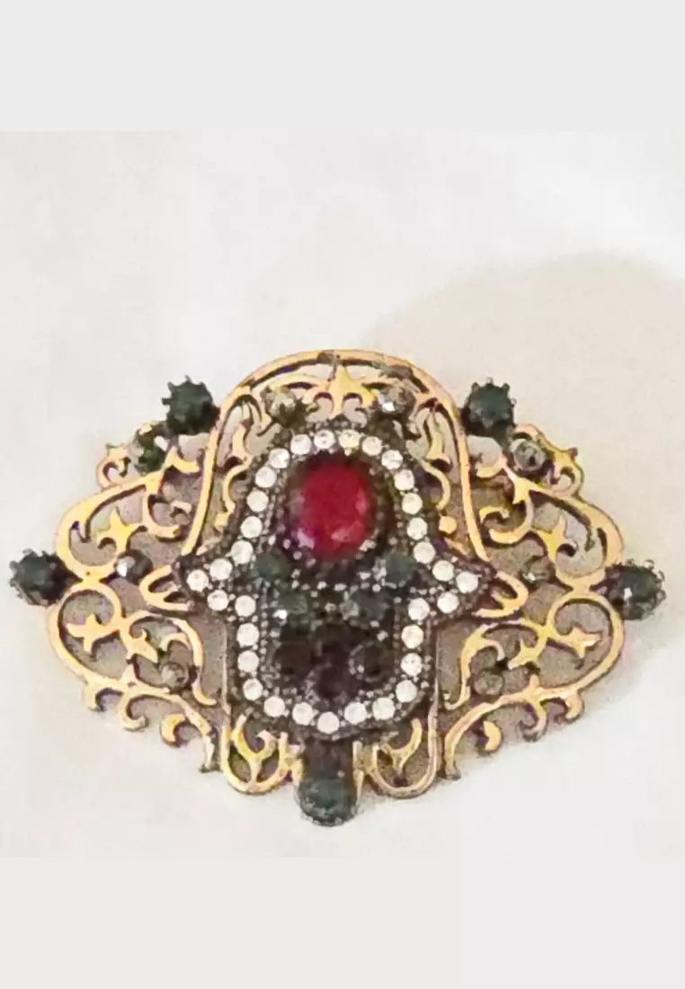 Protective Hand Diamante Brooch Bros Wanita Gold