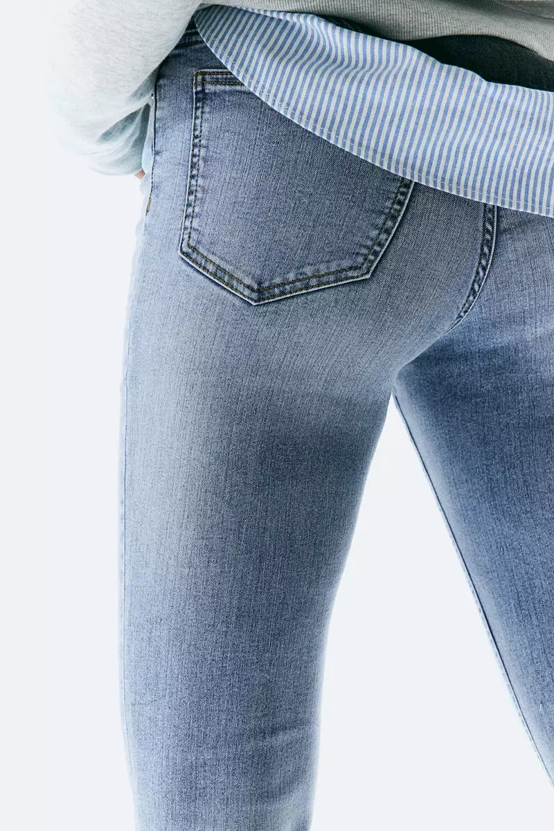 H&m super hotsell skinny regular jeans