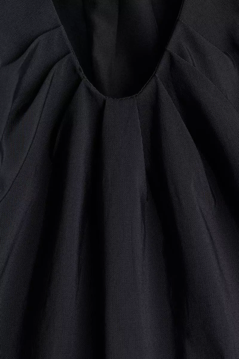 Butterfly-sleeved dress
