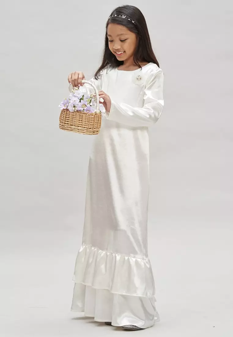 Girl OffWhite Dress with Flower Brooch Baju Hari Raya