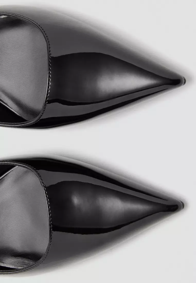 Kitten-Heel Patent Leather Shoes
