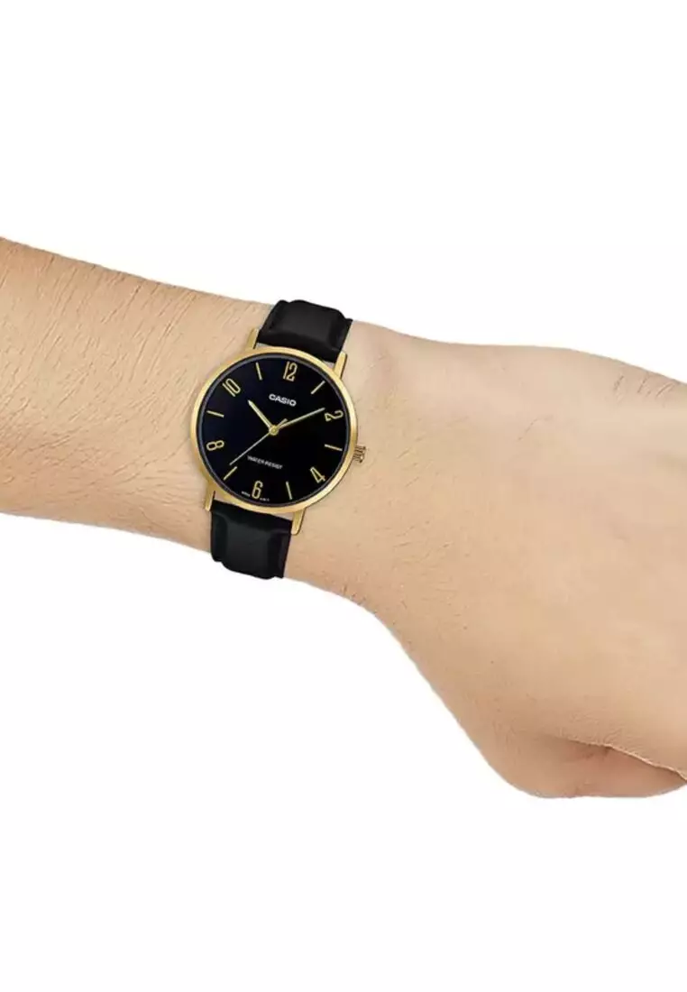 Men Analog Watch MTP-VT01GL-1B2 Black Leather Strap