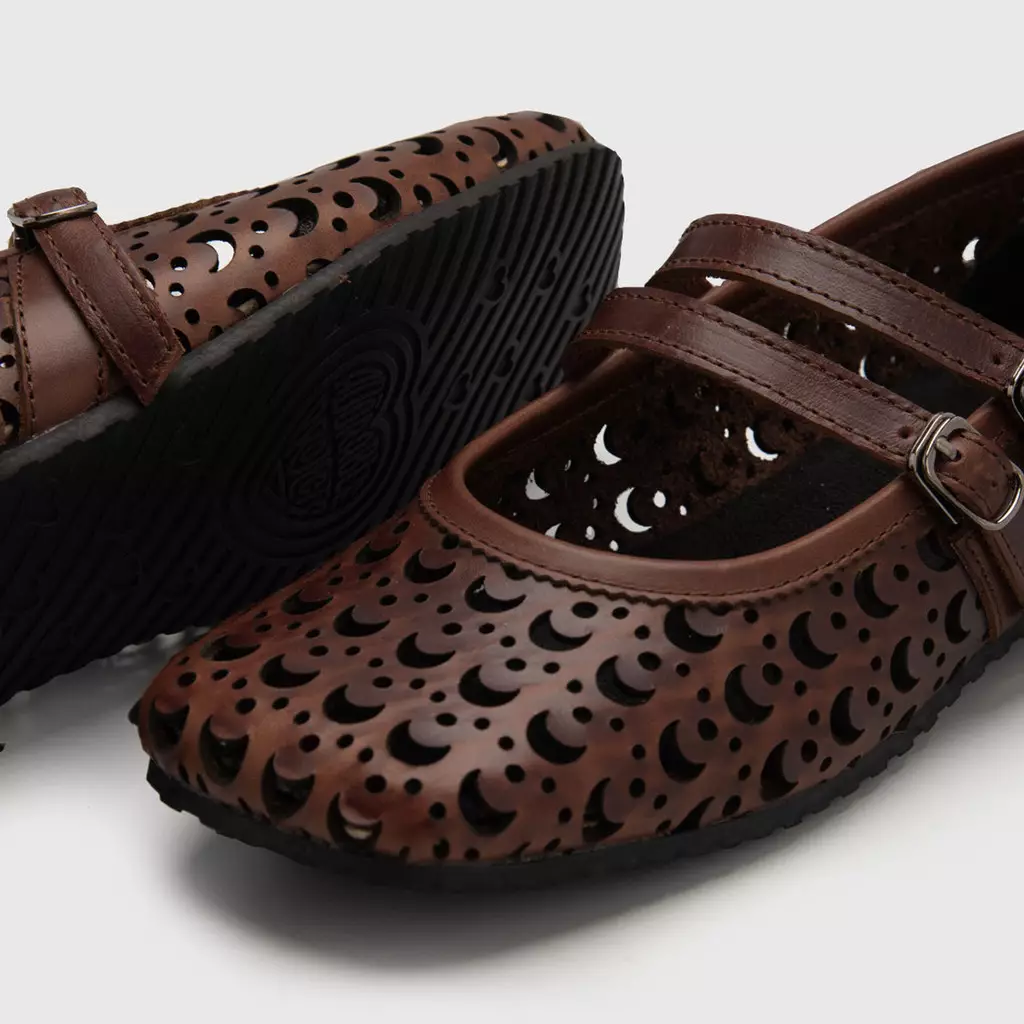 Adorable Projects - Naureen Laser Cut Flat Shoes Genuine Leather Brown