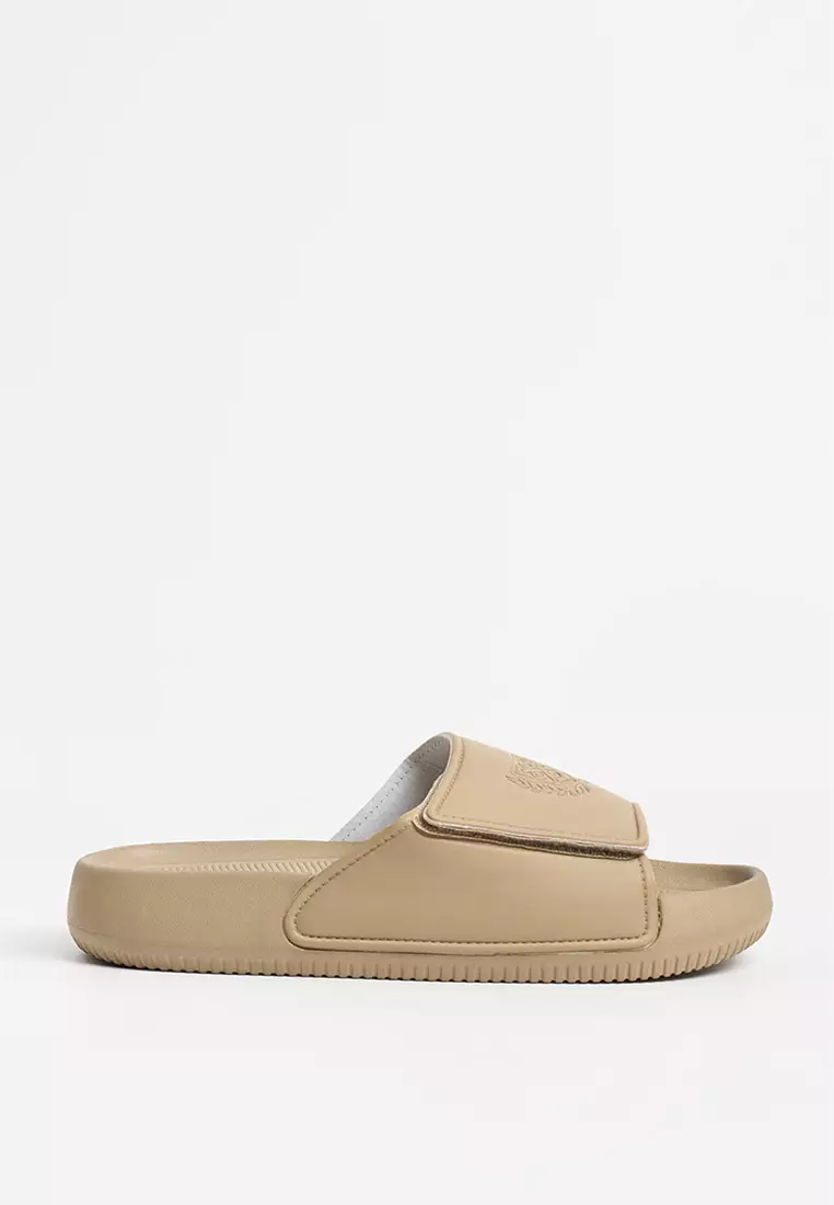Men's Textured Sole Slides with PU Band and Embossed Crest