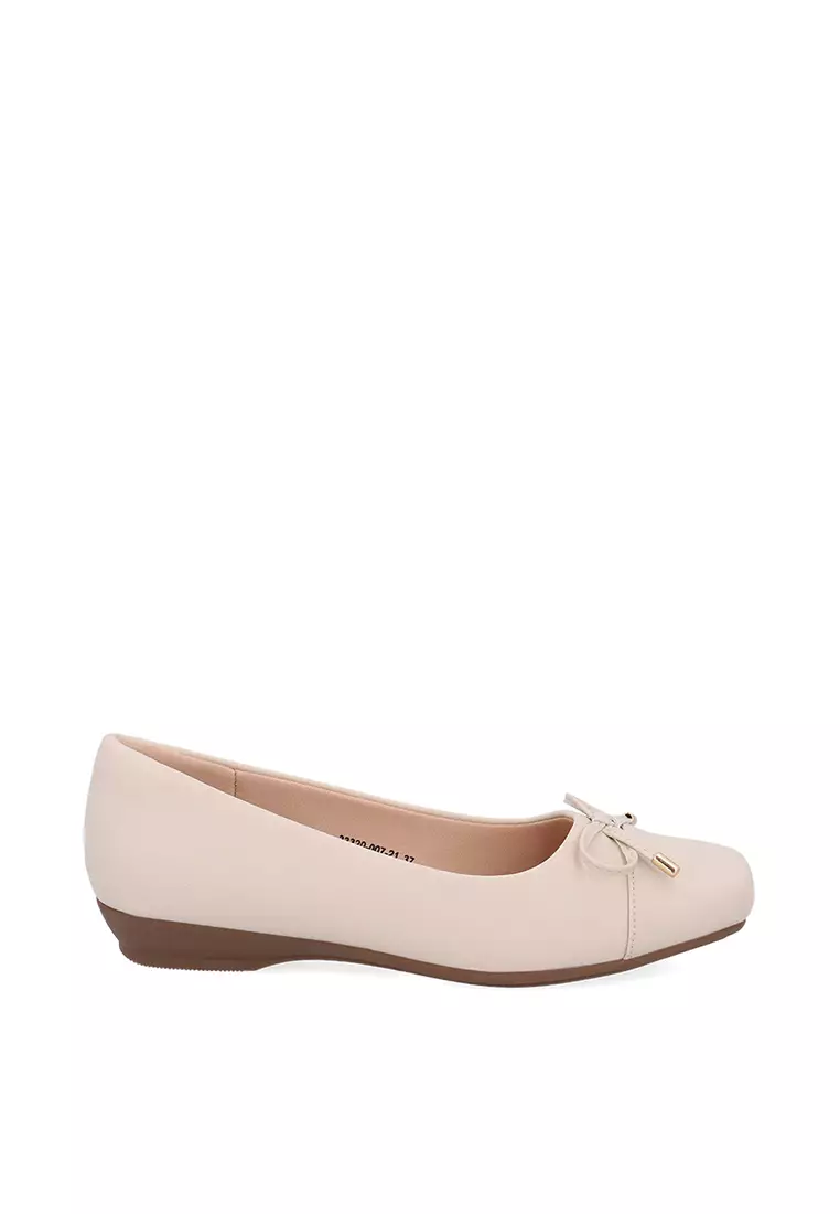Discount on Carlo Rino  shoes - SKU: Beige Emily Bow Ballet Flats
