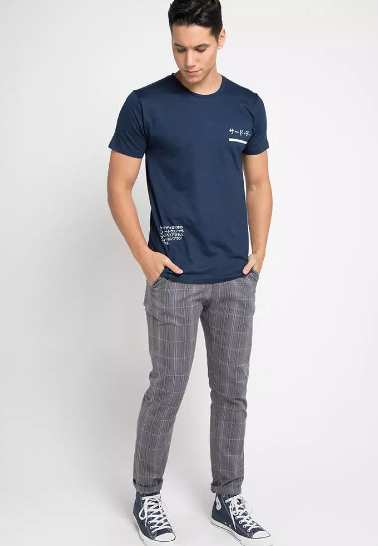 MTE37F Kaos Pria Simple jepang Unisex Underline Katakana Paragraph Waist T-shirt Navy