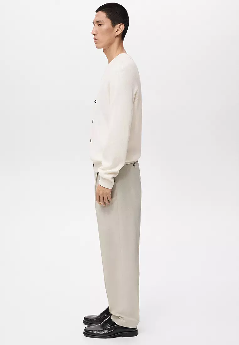 Ribbed Knitted Cardigan With Buttons