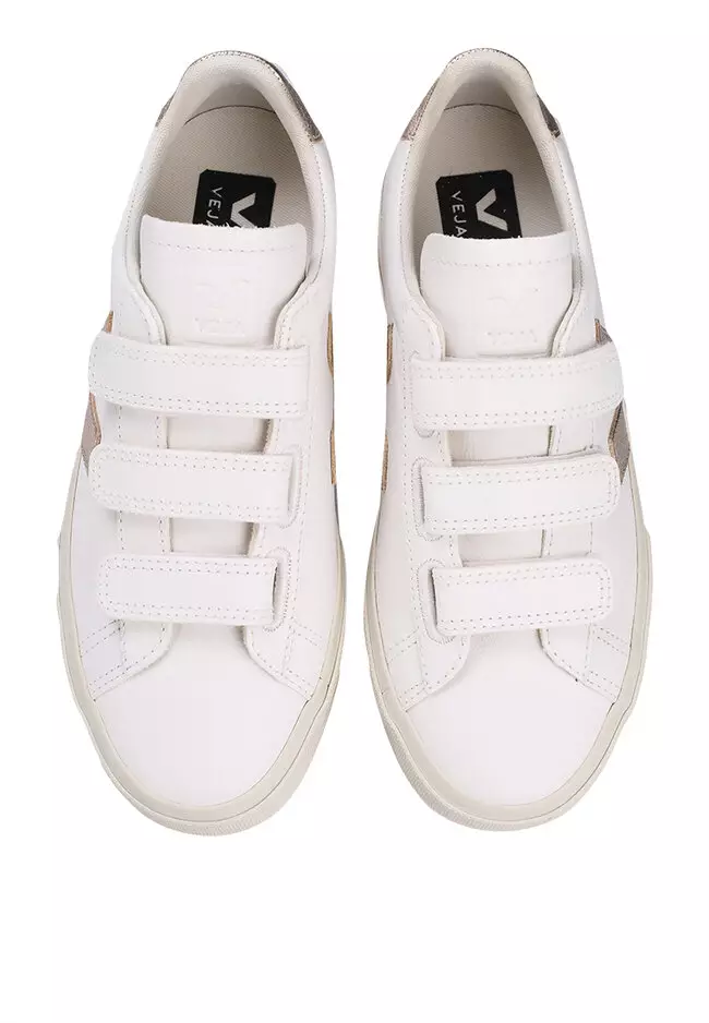 VEJA★RECIFE LOGO★ベルクロ★EXTRA WHITE/STEEL Amazon.com | Veja Recife Logo Leather Sneaker, 46, White