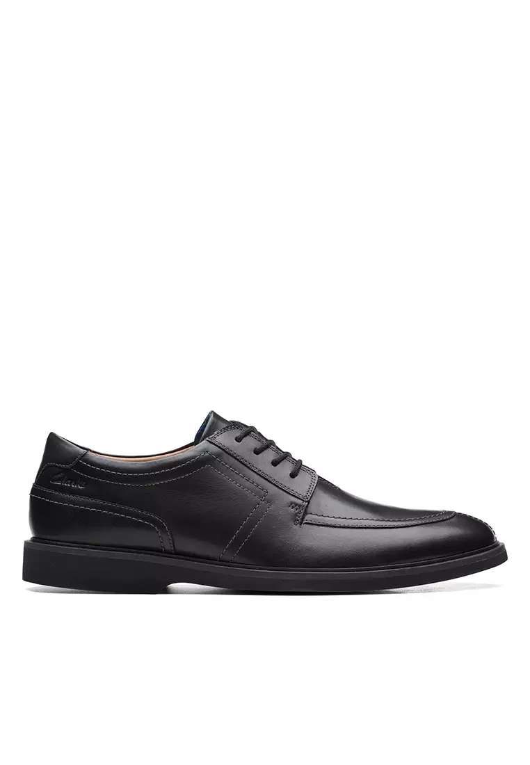 Discount on Clarks  shoes - SKU: Malwood Low Formal Black