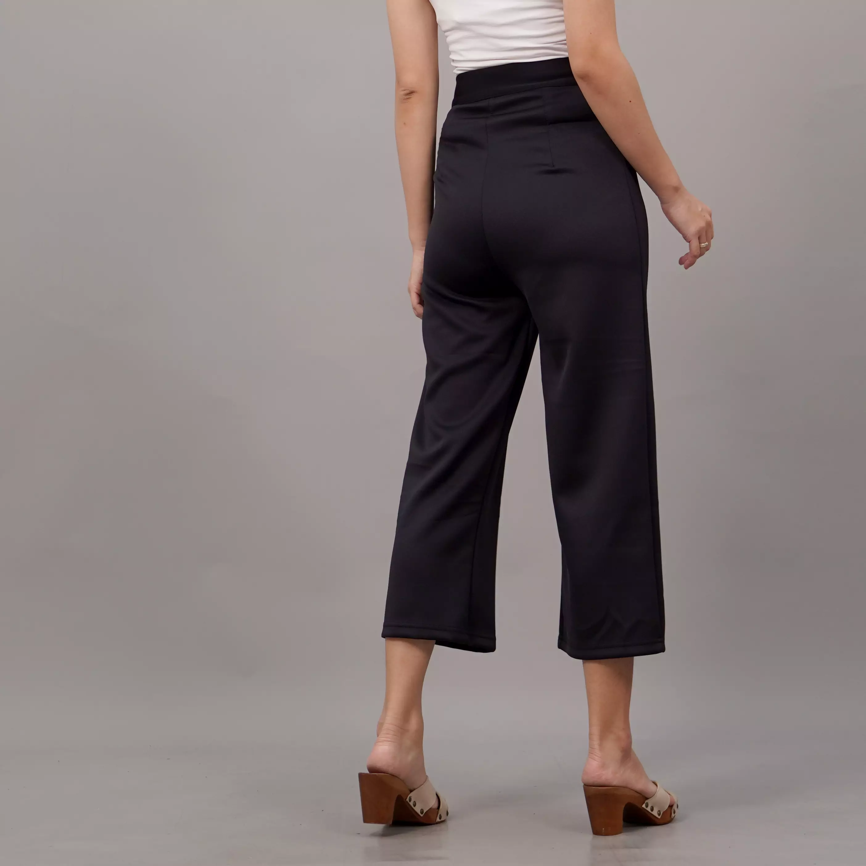  LISA Celana Kulot Hitam Wanita 3/4 Celana Kulot Gaya Korea - HITAM