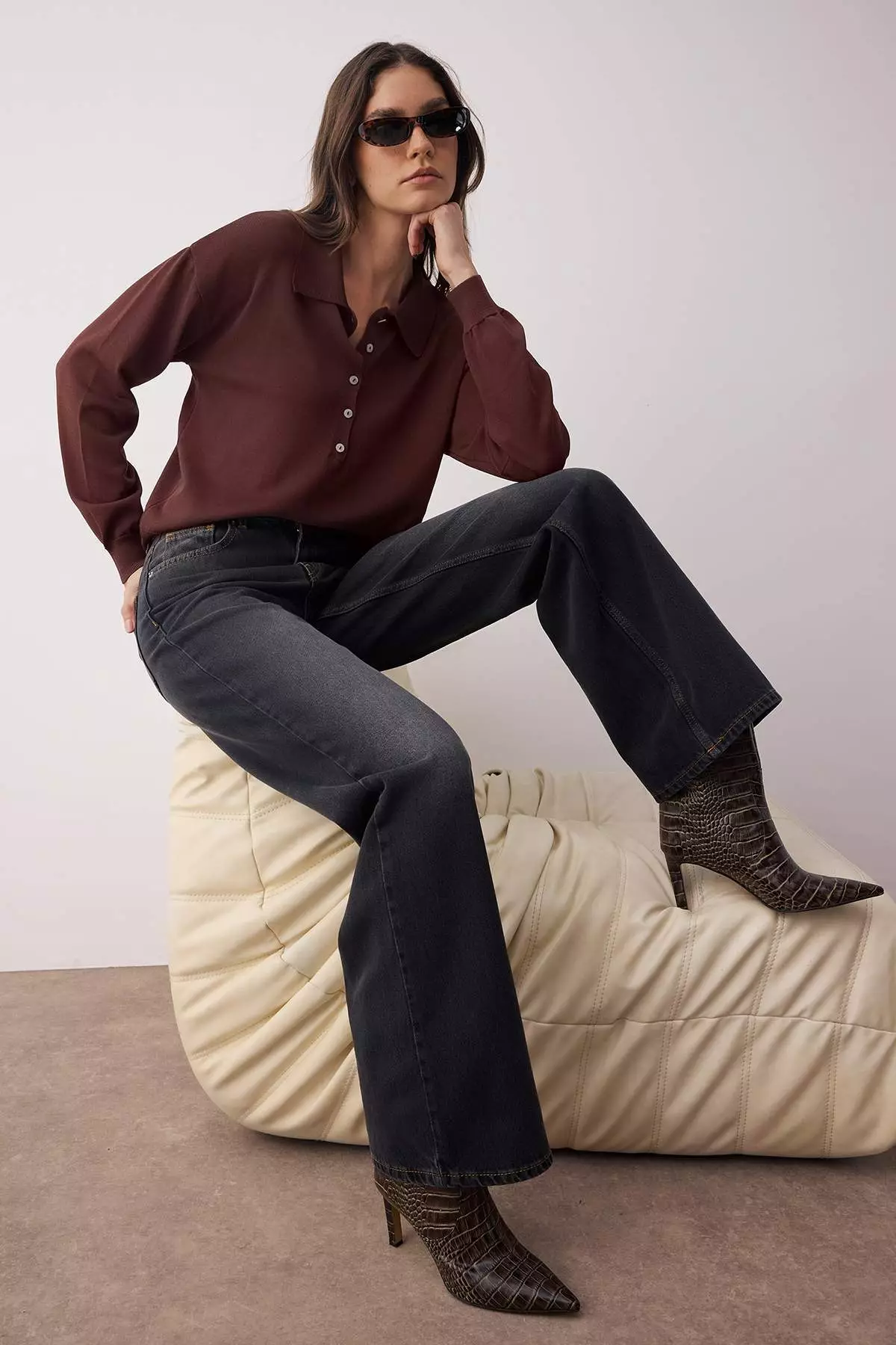 Black More Sustainable High Waist Wide Leg Jeans Twoaw26Je00077