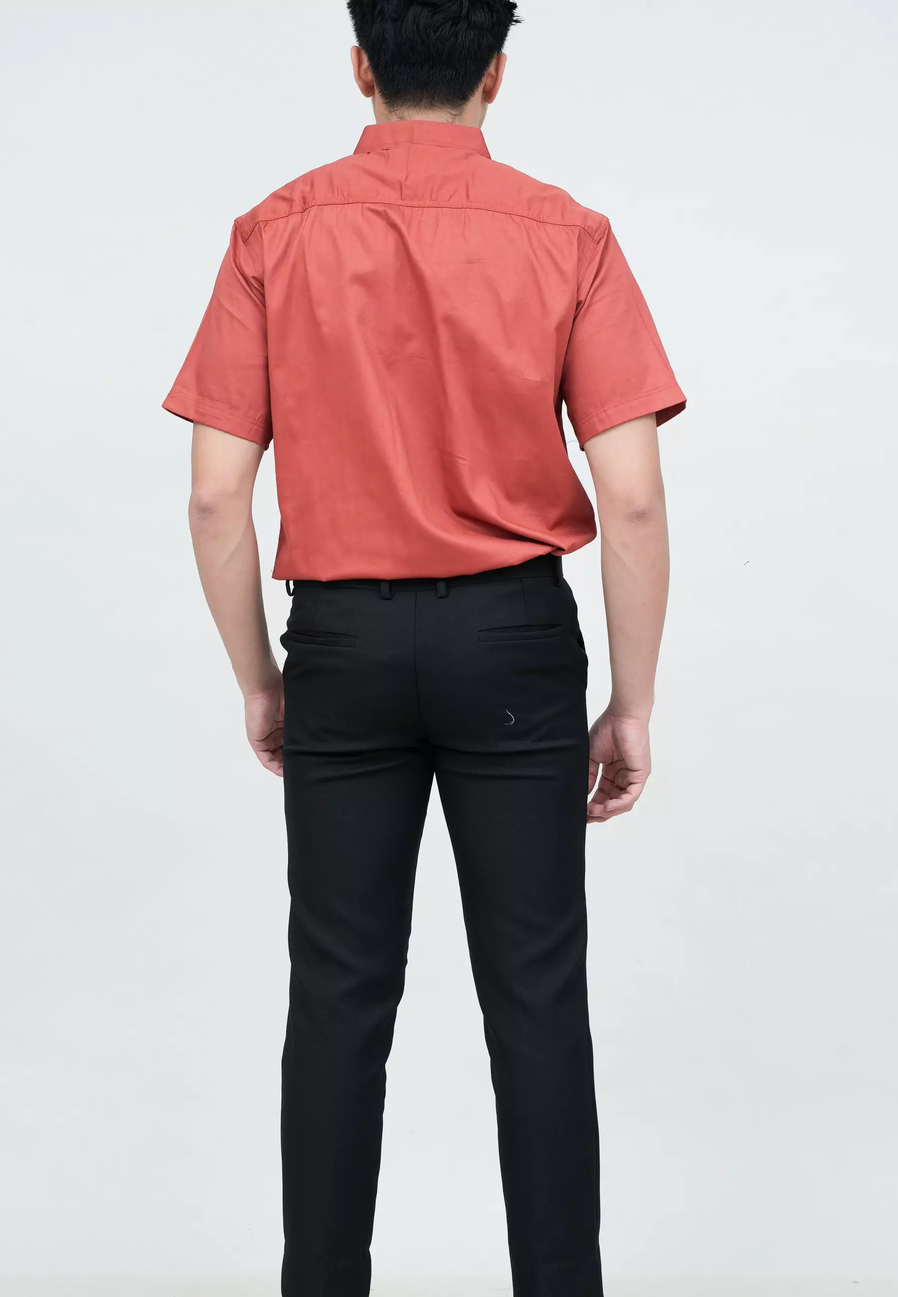 Houseofcuff Kemeja Pria Lengan Pendek Slim Fit Teracotta Merah Bata