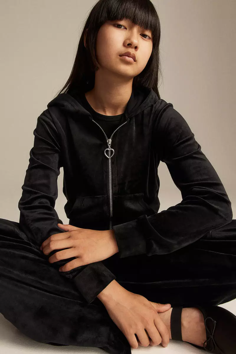 H&m velour tracksuit online