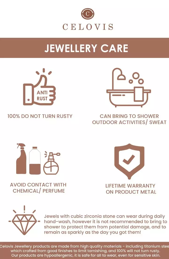 Luxe Engravable Bangle in Gold