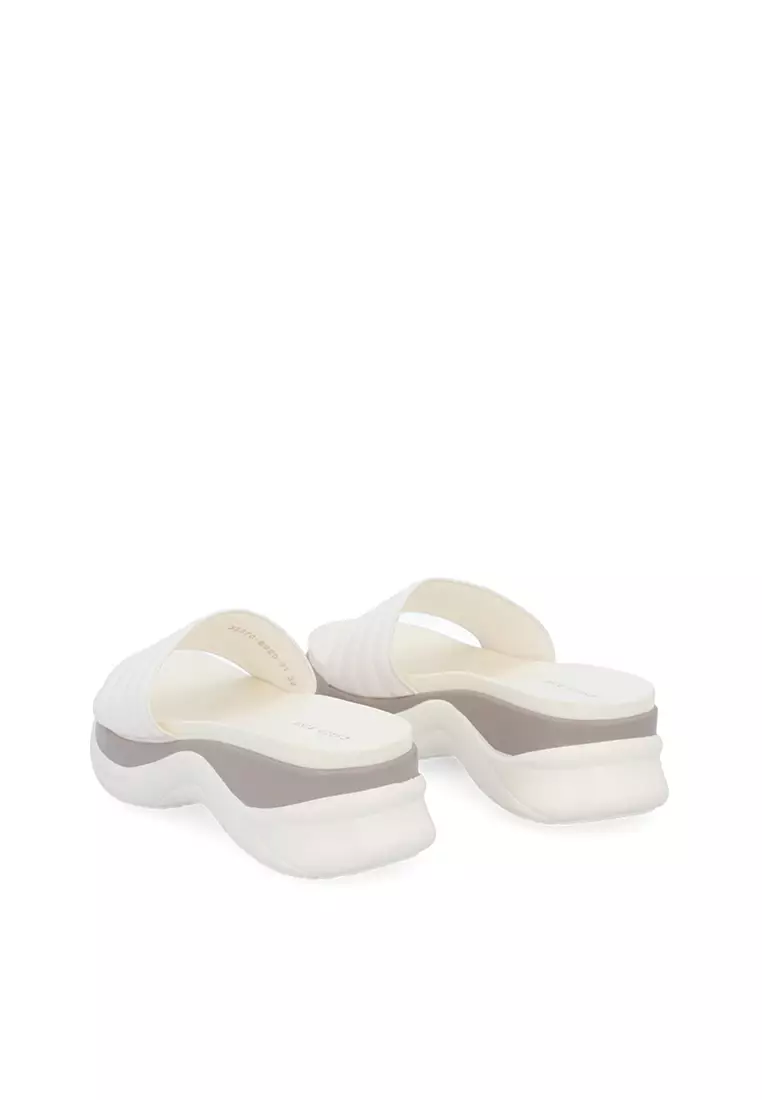 White platform sliders online