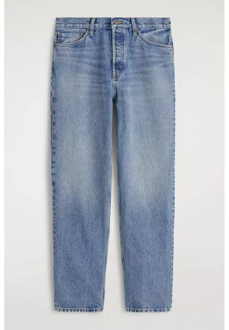SIGNATURE REGULAR-FIT STRAIGHT-LEG JEANS