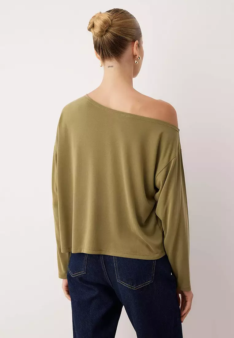 Asymmetrical Boat Neck Blouse