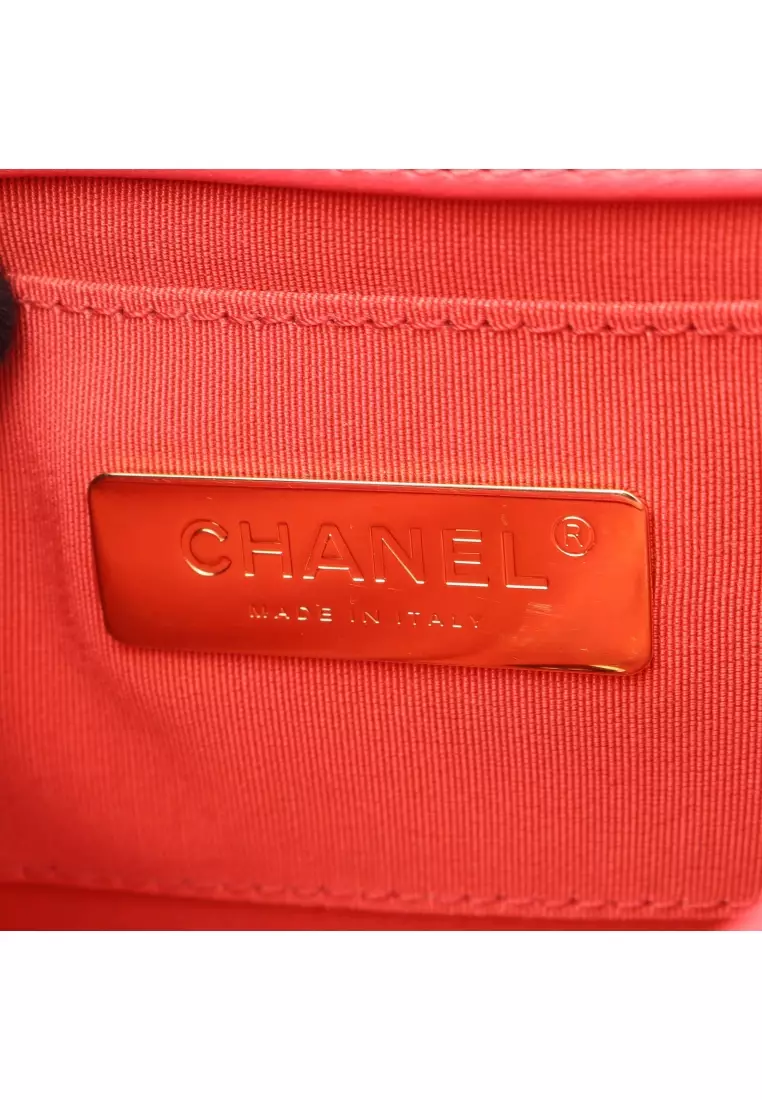 Pre-Loved Chanel matelasse chain shoulder bag leather Red multicolor gold hardware