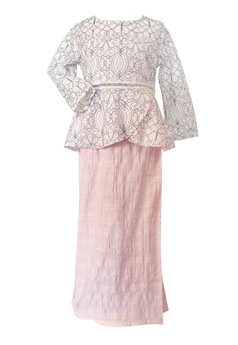 Buy Mini Pink Elegant White Pink Lace Tulip Peplum Baju Kurung Online Zalora Malaysia
