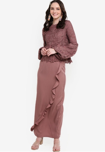 Puff Sleeves Top With Ruffles Skirt from Lubna in Brown
