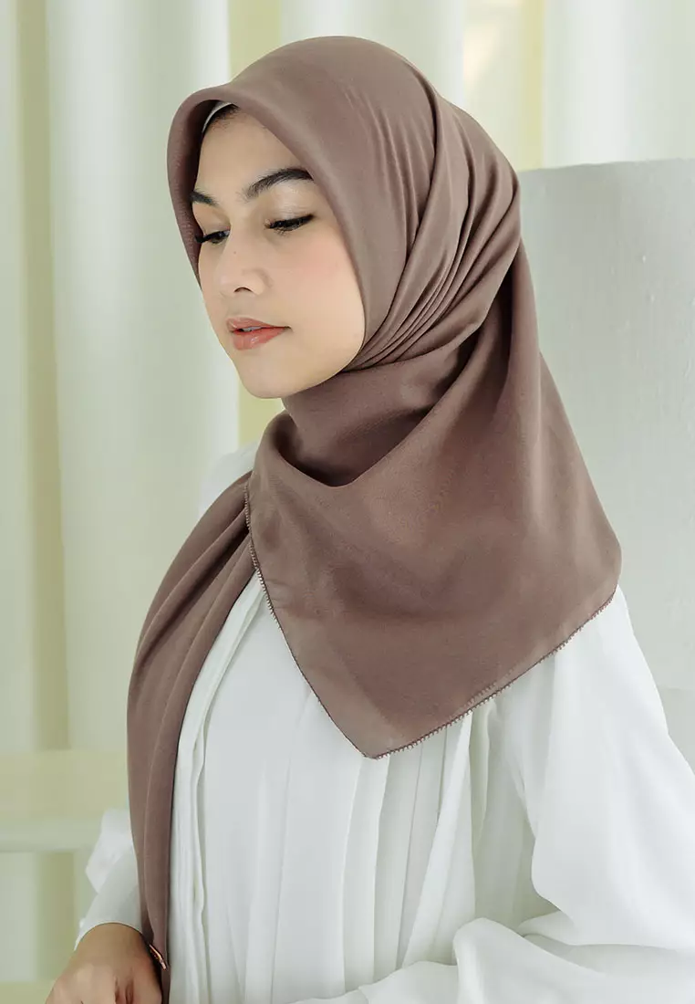 Haraa Voal Eyelash Brownie