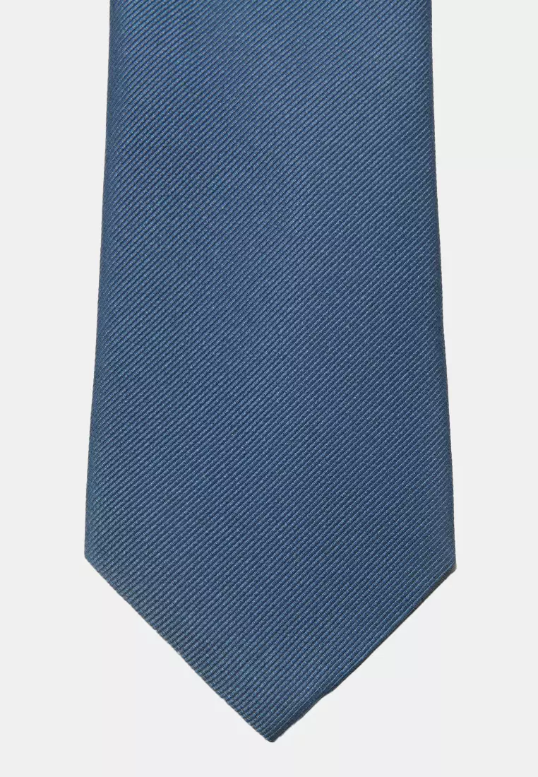 Plain Tie