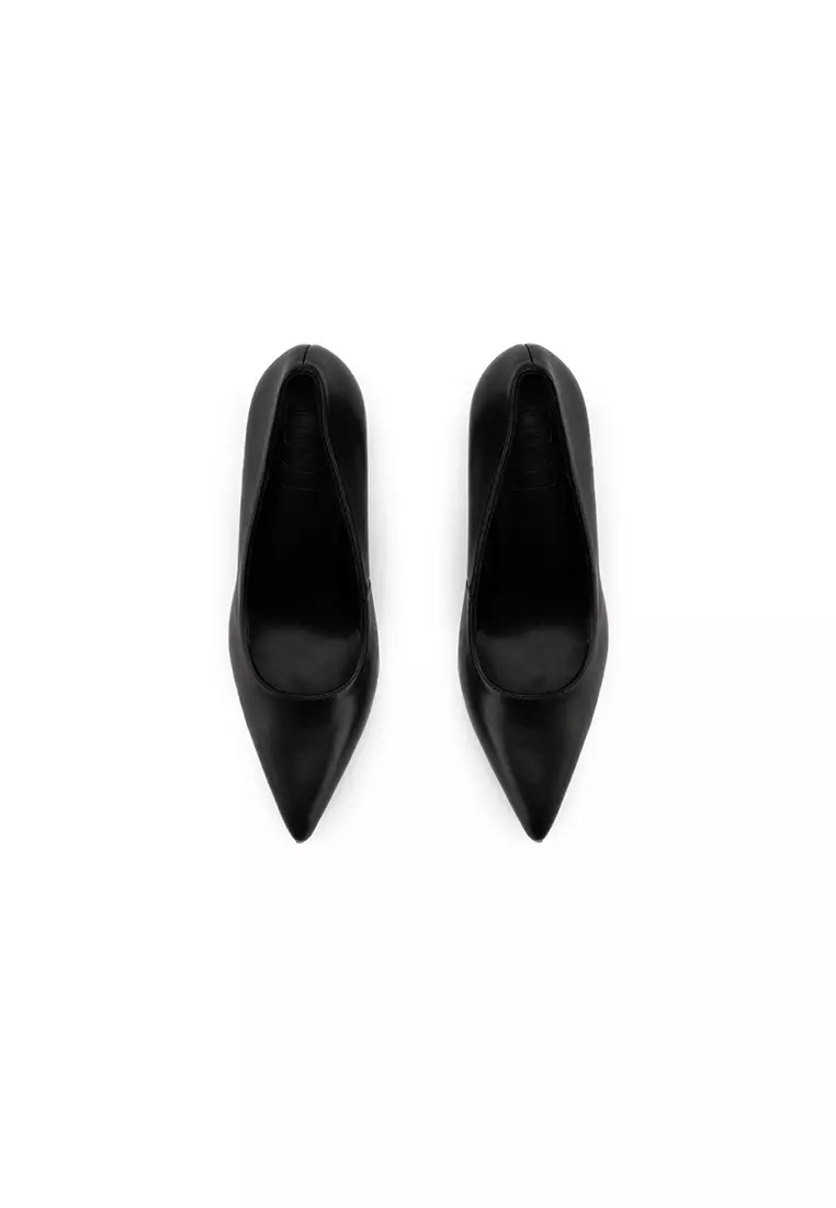 HEELED PUMP
