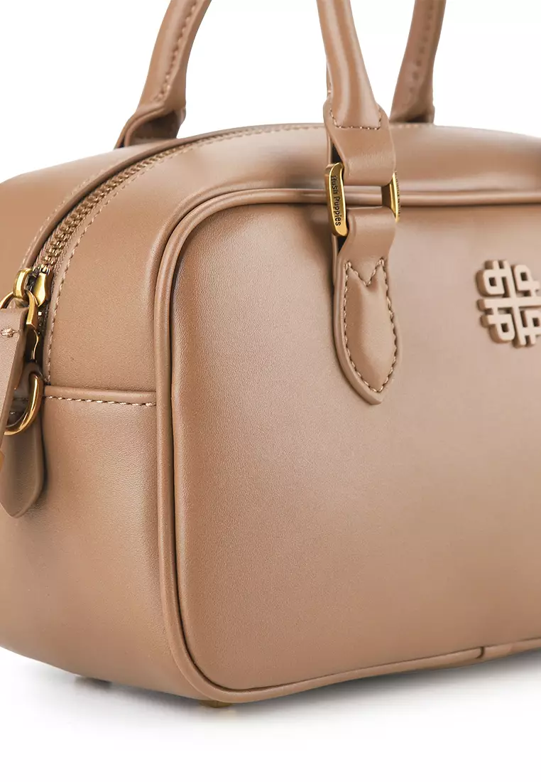 Claire Satchel