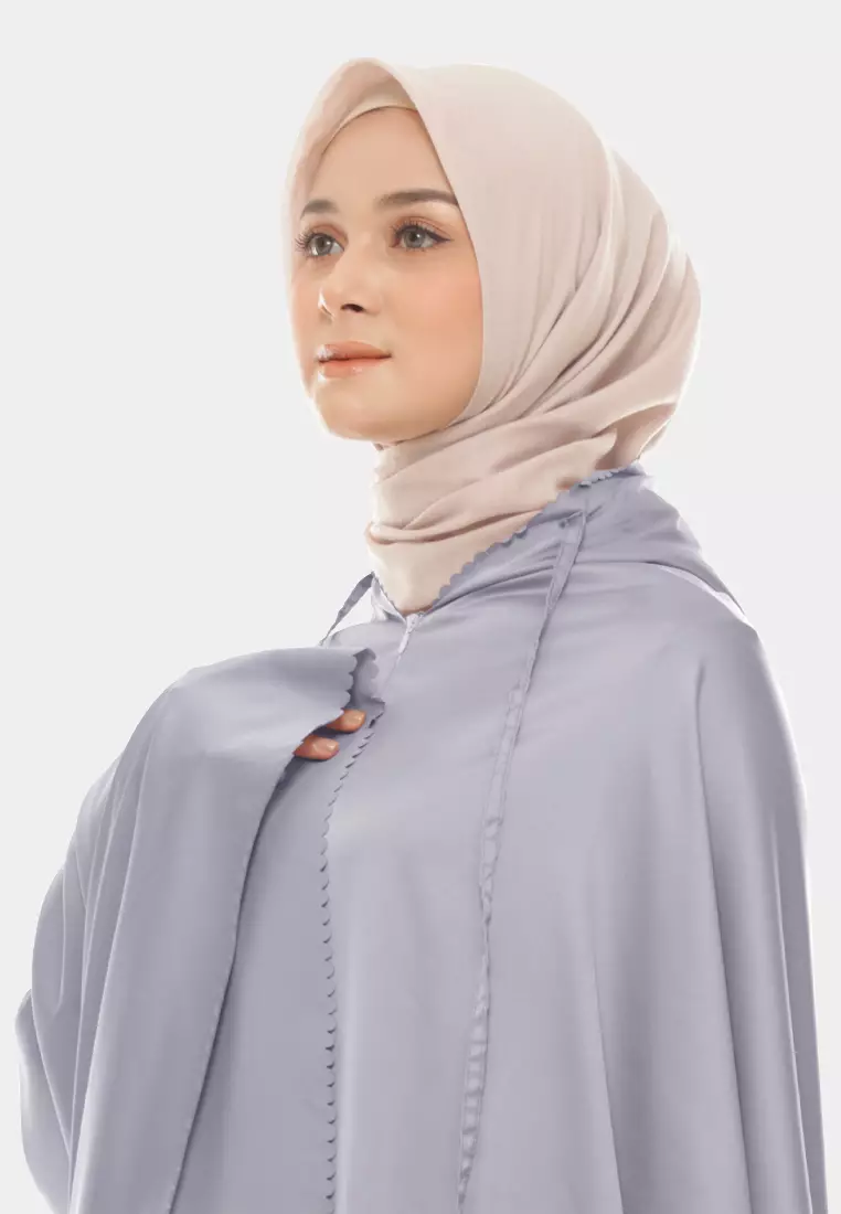 Ayesha Mukena 2in1 Prayer Set Polos Lasercuting Armani Silk Premium By Cotton Bee - Pewter Grey