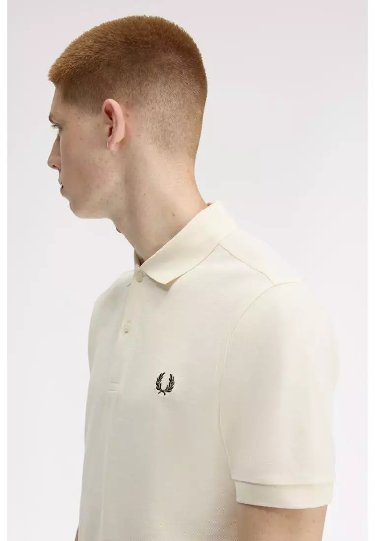 Fred Perry M6000 The Fred Perry Shirt (Ecru / Grassroots)