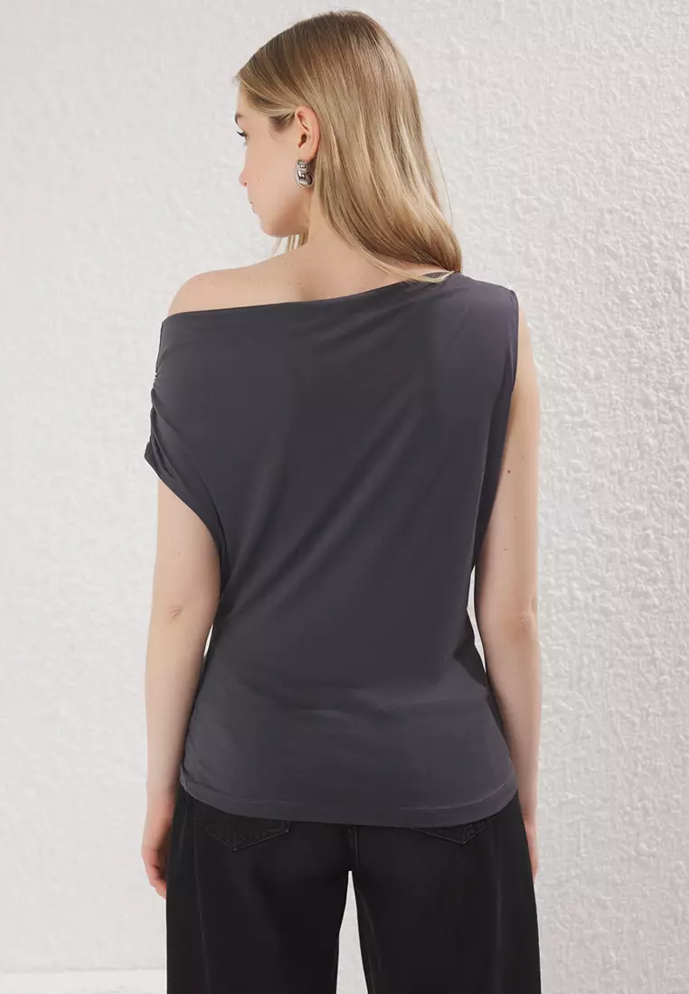 Anthracite More Sustainable Modal Fluid Fabric Fitted Asymmetric Collar Knitted Blouse TWOSS25BZ00398