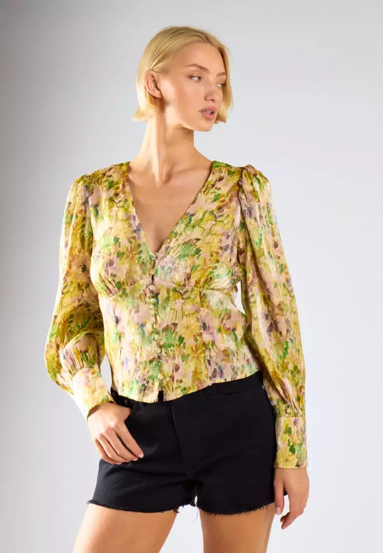 V-Neck Puff Sleeve Top