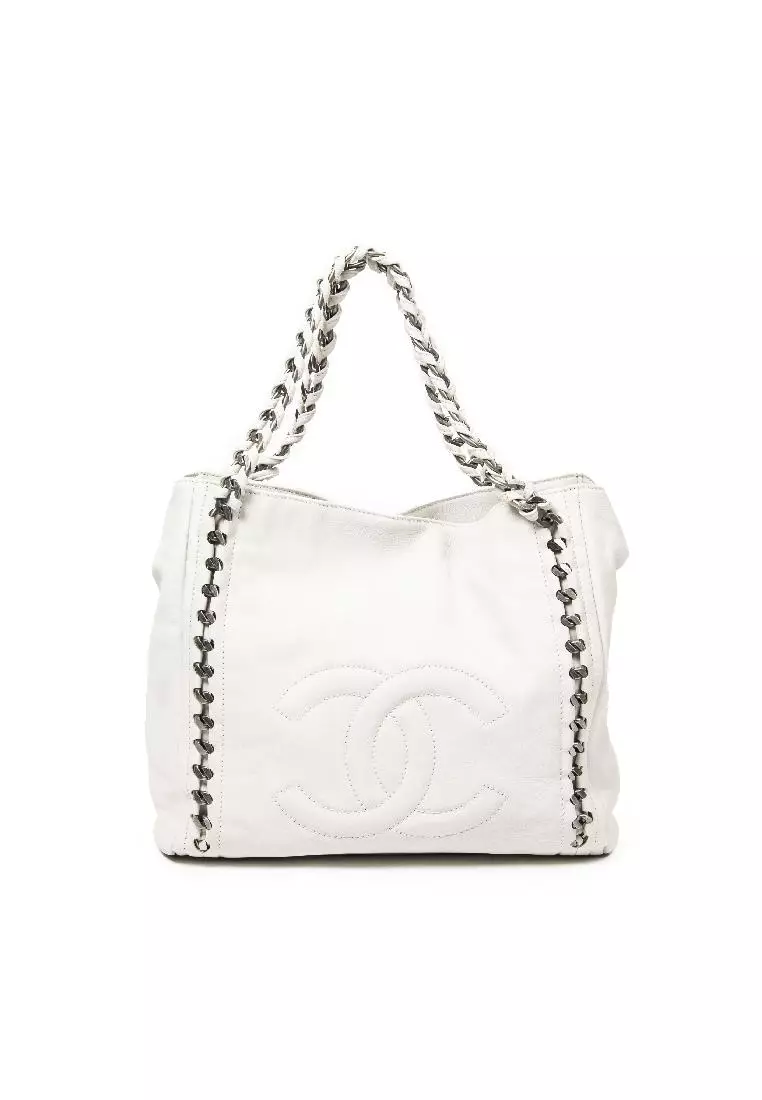 Chanel modern hotsell chain tote