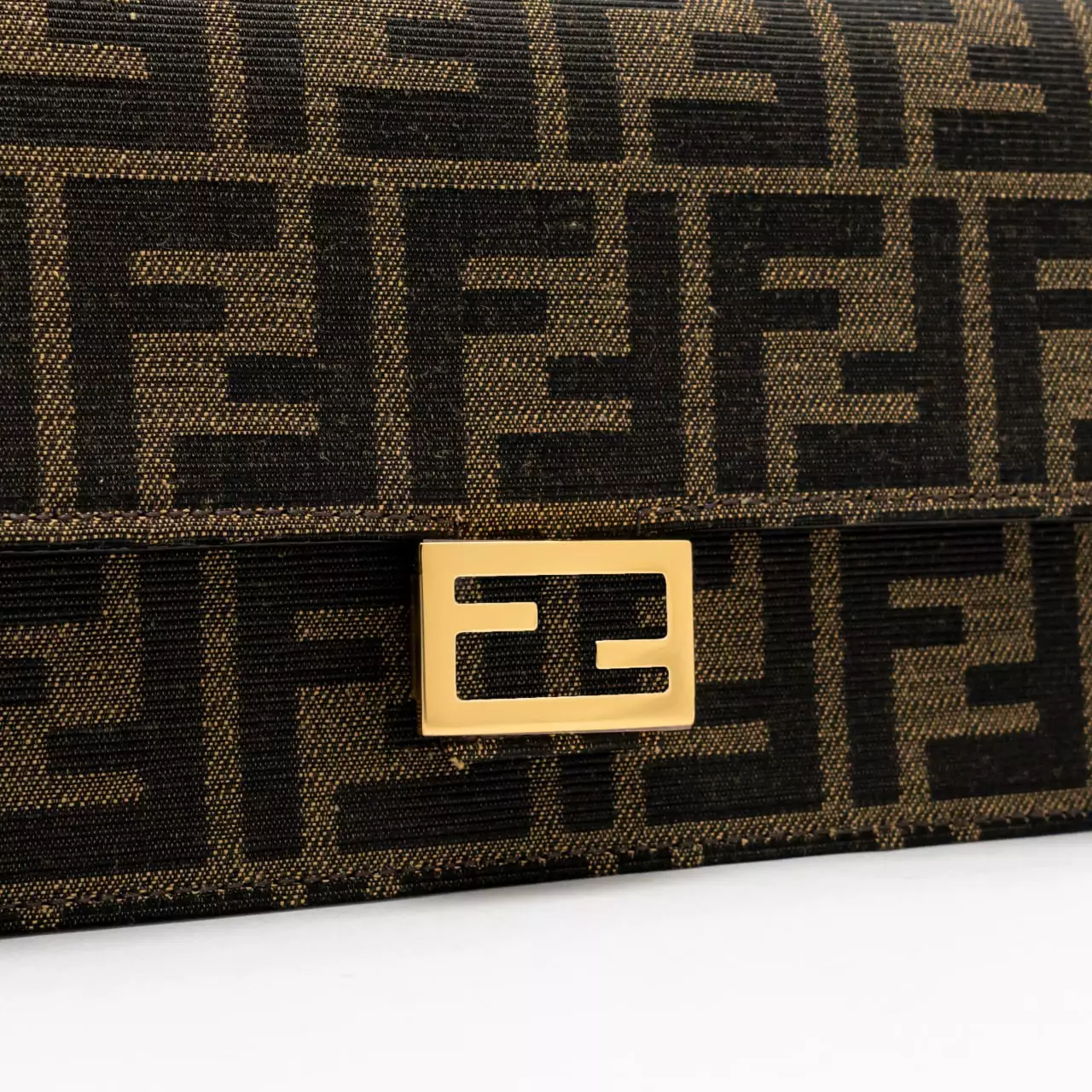 Baguette FF Clasp Fabric Wallet On Chain Brown