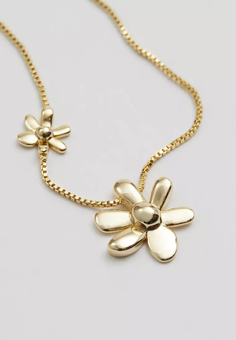 Flower and necklace Clearance