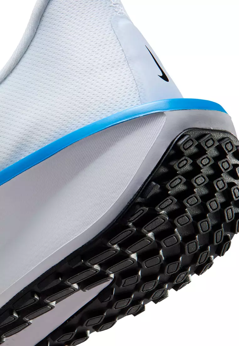 Quest 6 Road Running Shoes