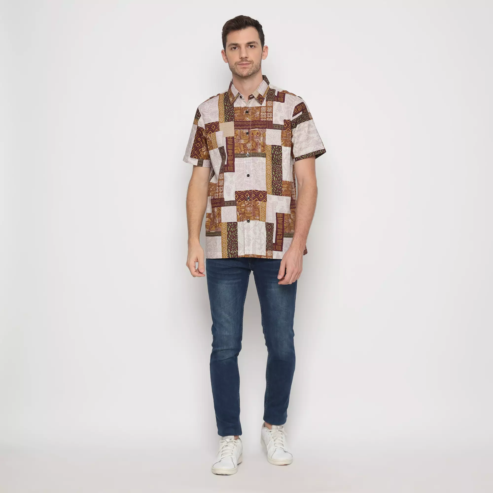 Platini Kemeja Motif Pria Lengan Pendek Katun Coklat 73451