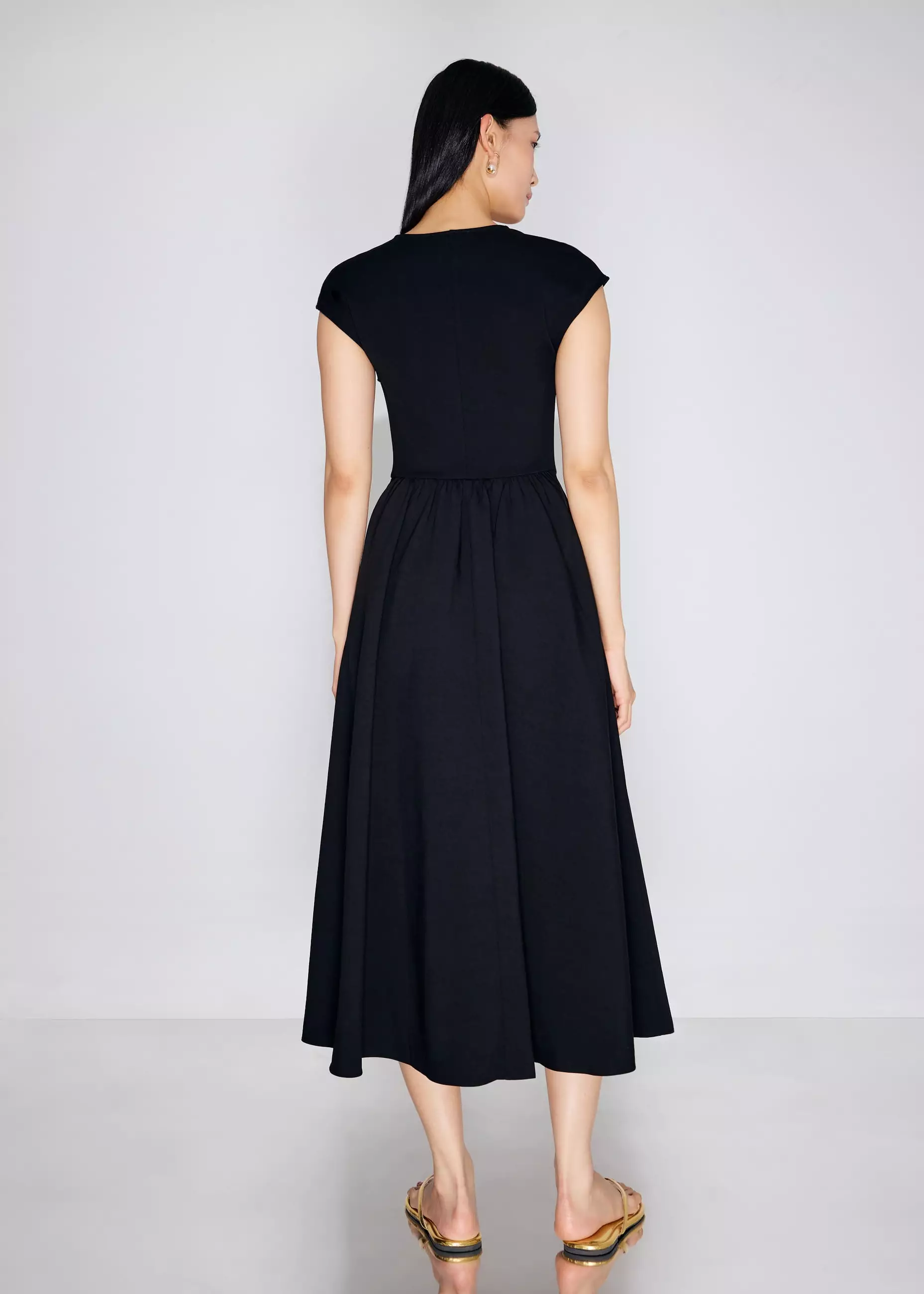 Dress Wanita - Panelled Mixed Fabric V-Neck Fit & Flare Midaxi Dress