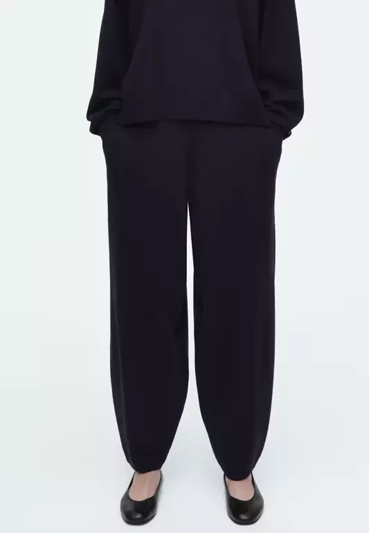 Merino Wool Barrel-Leg Trousers