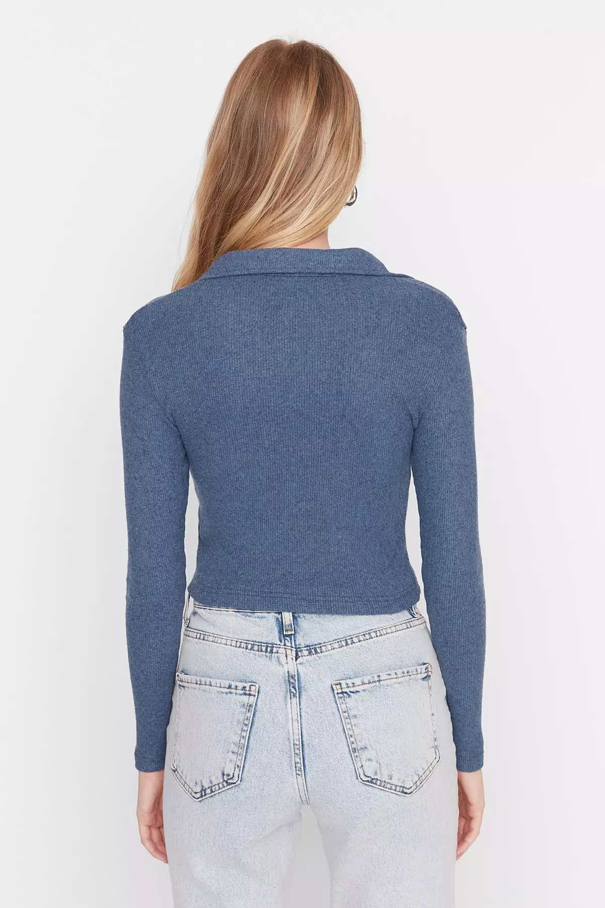 Button Detail Crop Knitted Top