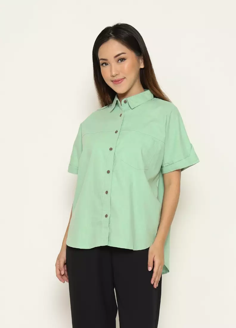 Urban Exchange Kemeja Alisha Light Green - Kemeja Basic Lengan Pendek
